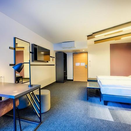 B&B Hotel Muenchen-Hbf Bagian luar foto