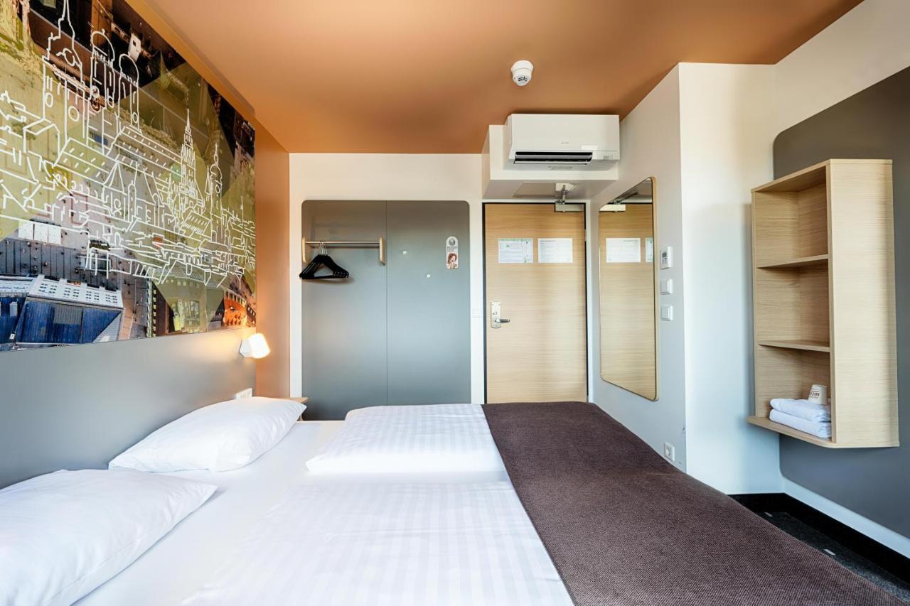 B&B Hotel Muenchen-Hbf Bagian luar foto