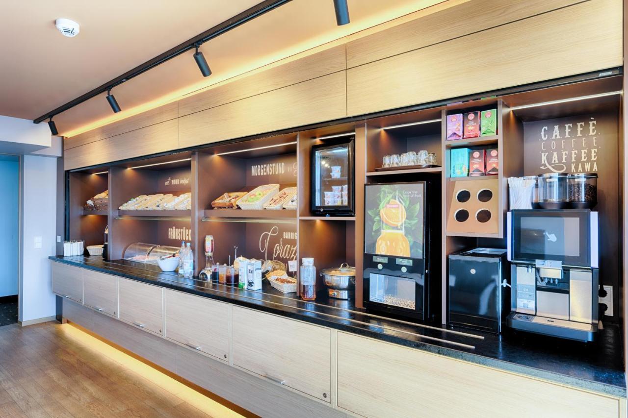 B&B Hotel Muenchen-Hbf Bagian luar foto