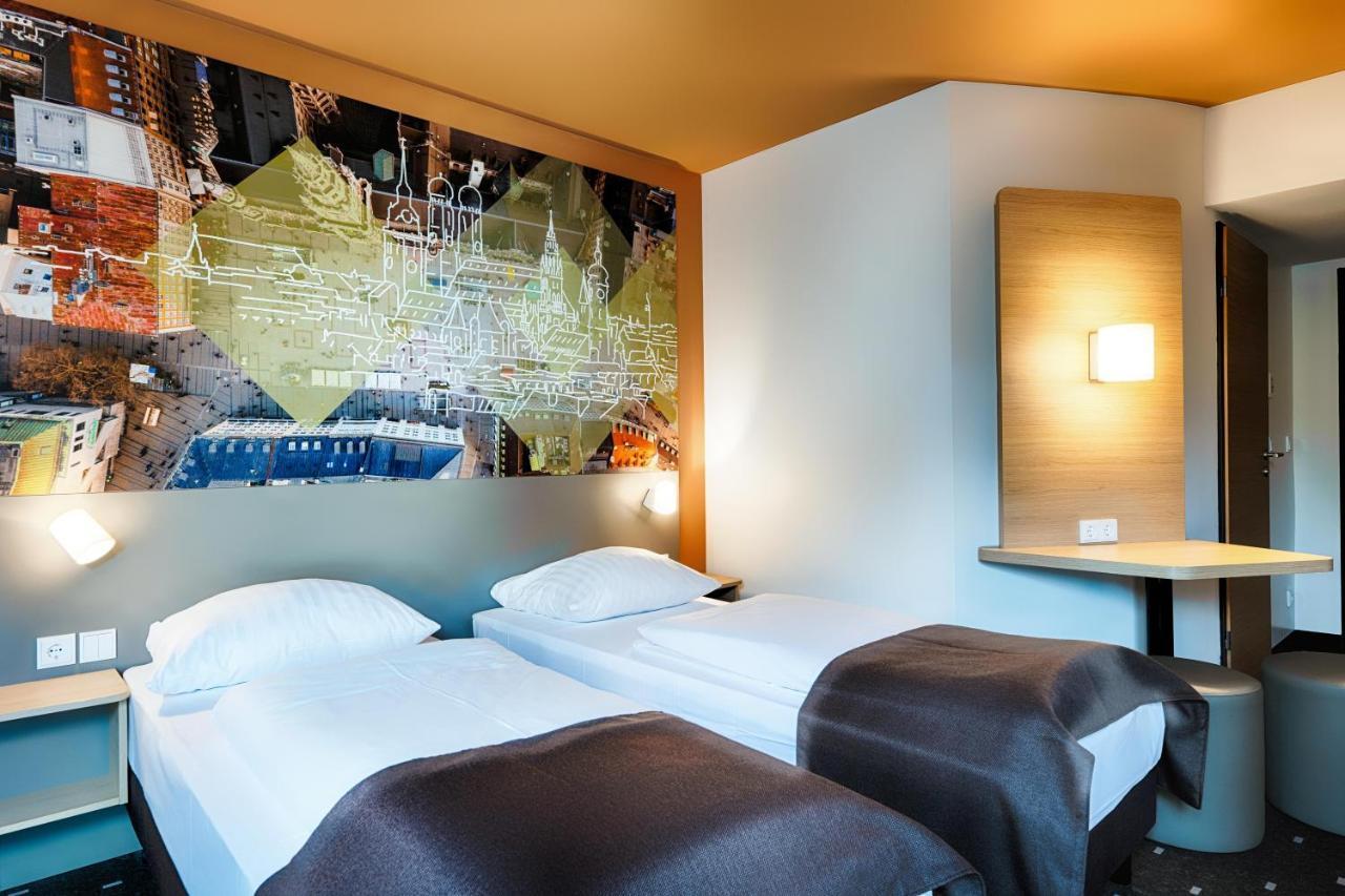 B&B Hotel Muenchen-Hbf Bagian luar foto