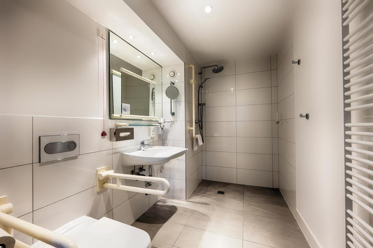 B&B Hotel Muenchen-Hbf Bagian luar foto