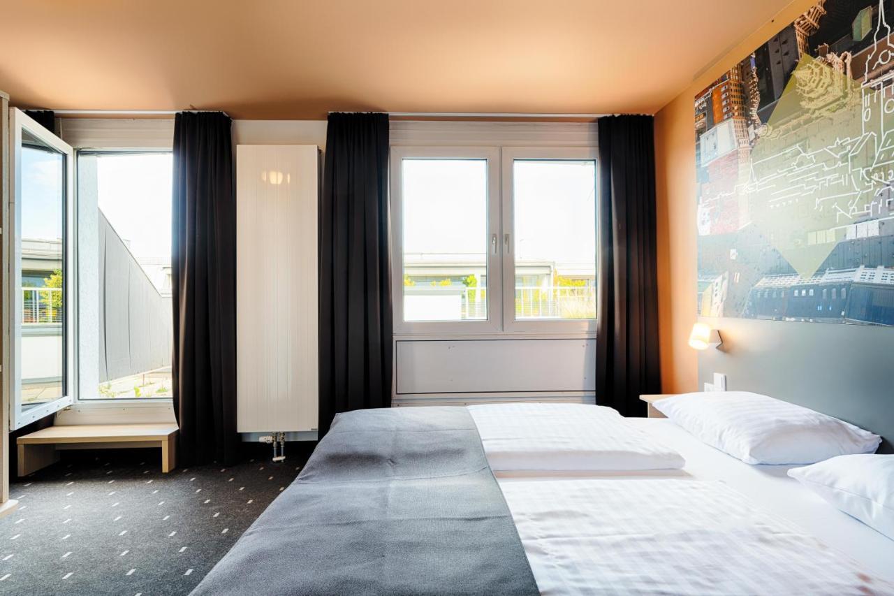 B&B Hotel Muenchen-Hbf Bagian luar foto