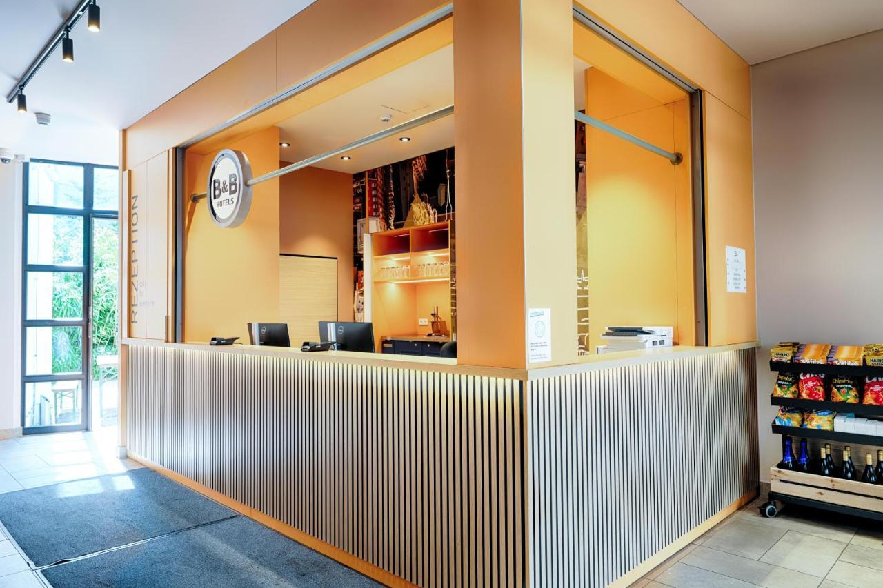 B&B Hotel Muenchen-Hbf Bagian luar foto