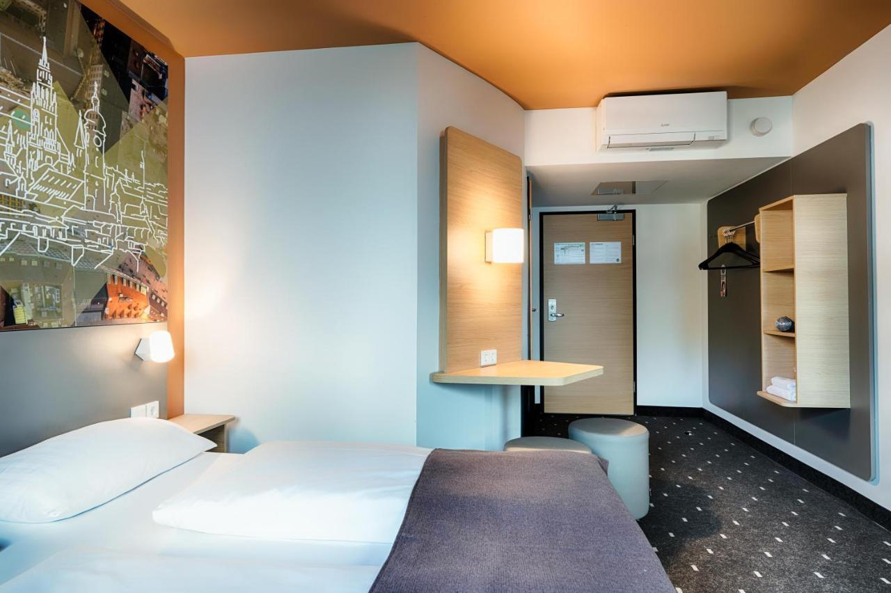 B&B Hotel Muenchen-Hbf Bagian luar foto