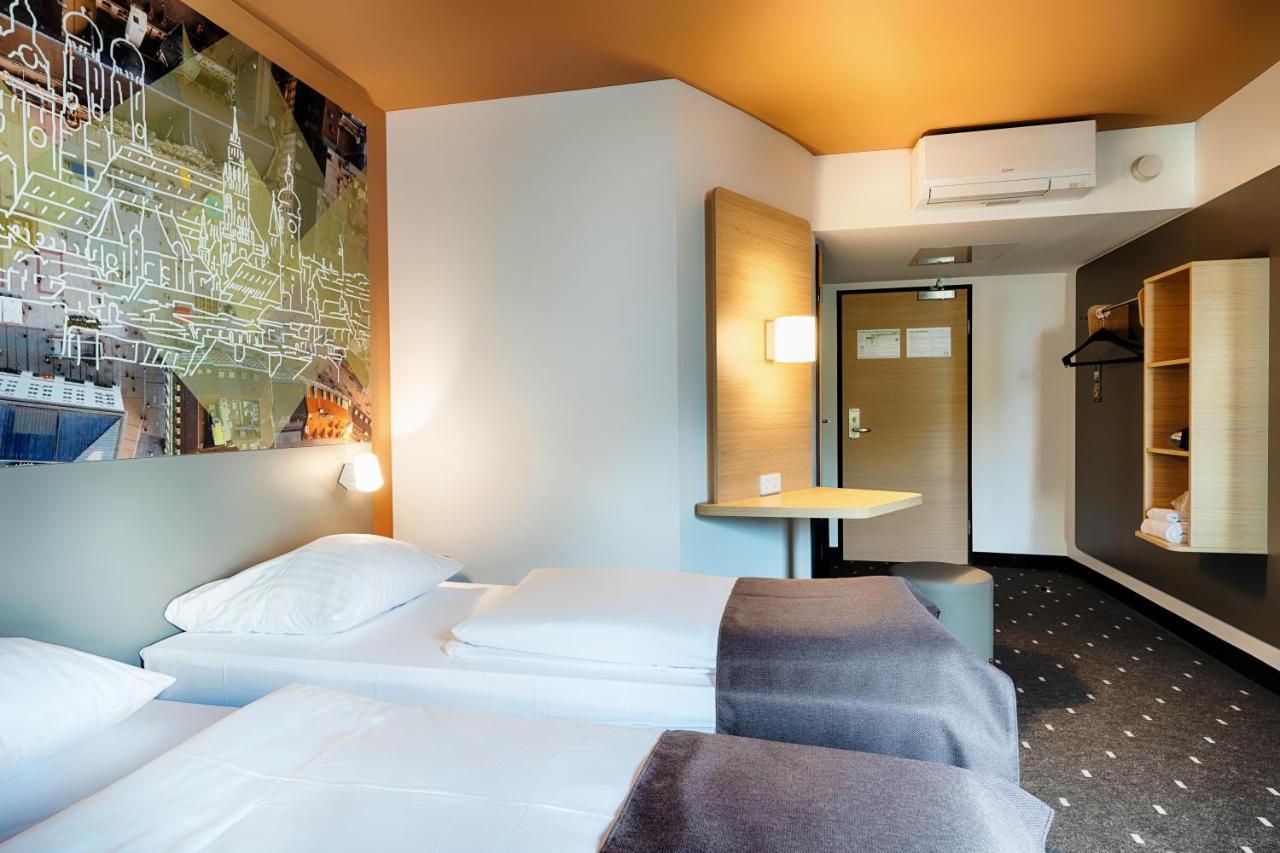 B&B Hotel Muenchen-Hbf Bagian luar foto